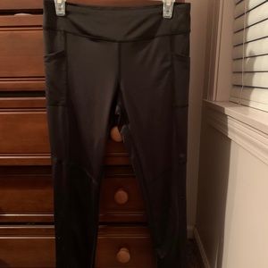 Leggings. Size medium